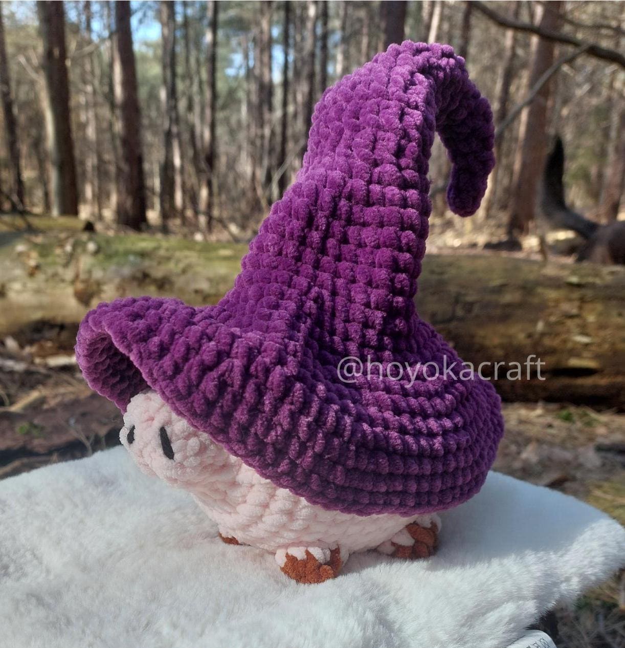 Witchy Pig crochet pattern