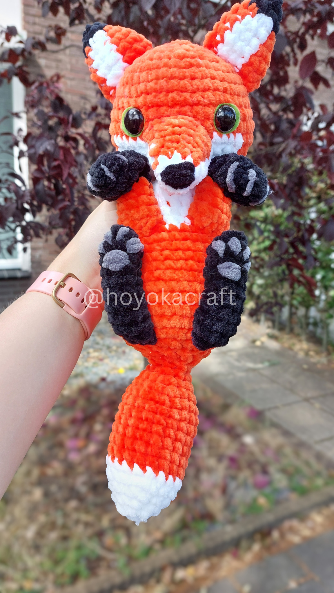 Fox With Hats crochet pattern