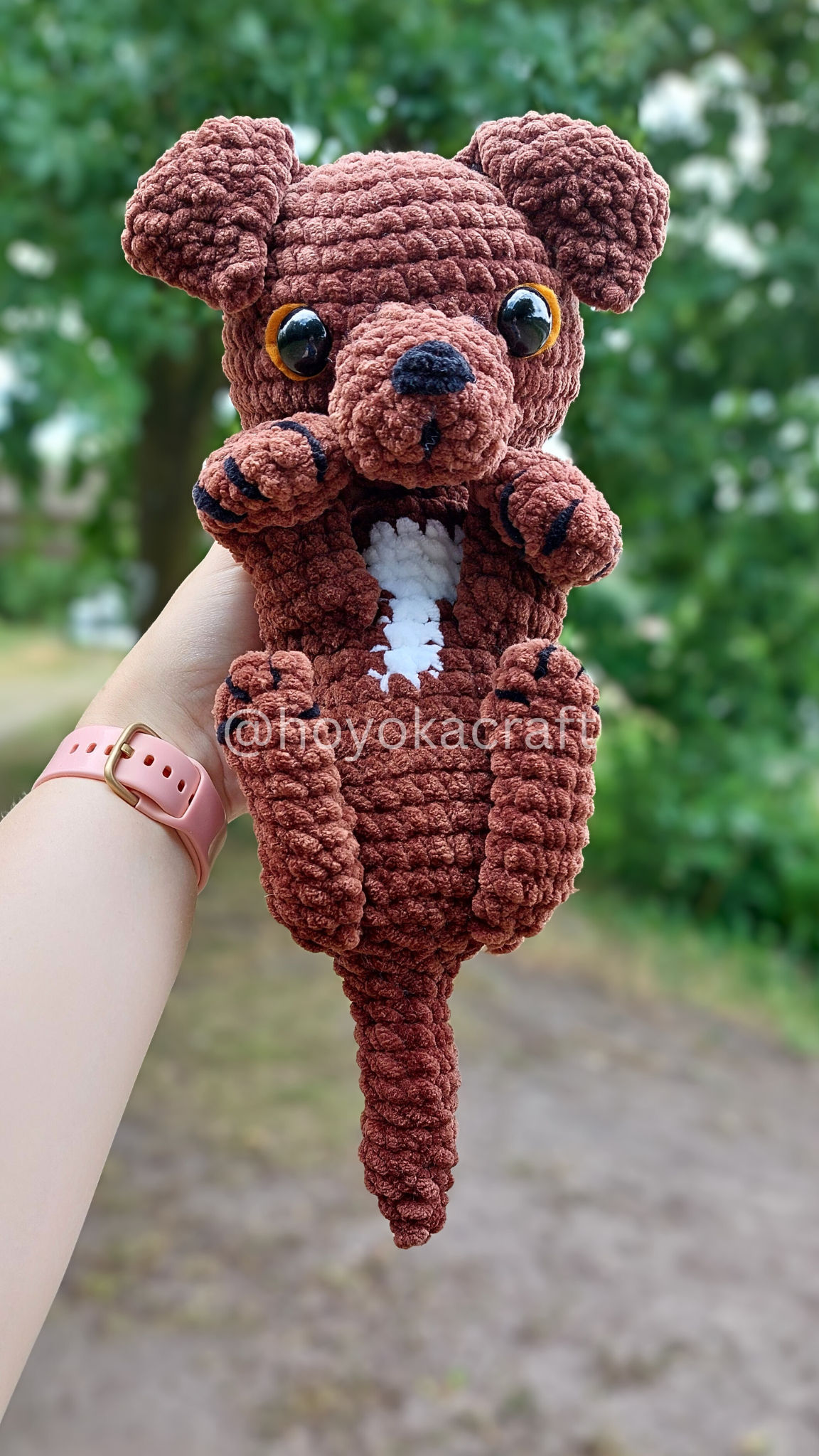 Puppy With Hats crochet pattern