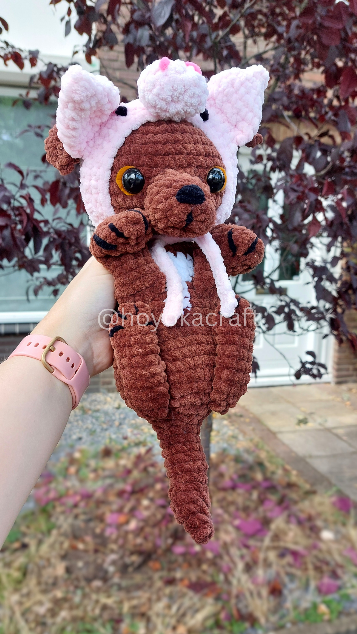 Puppy With Hats crochet pattern