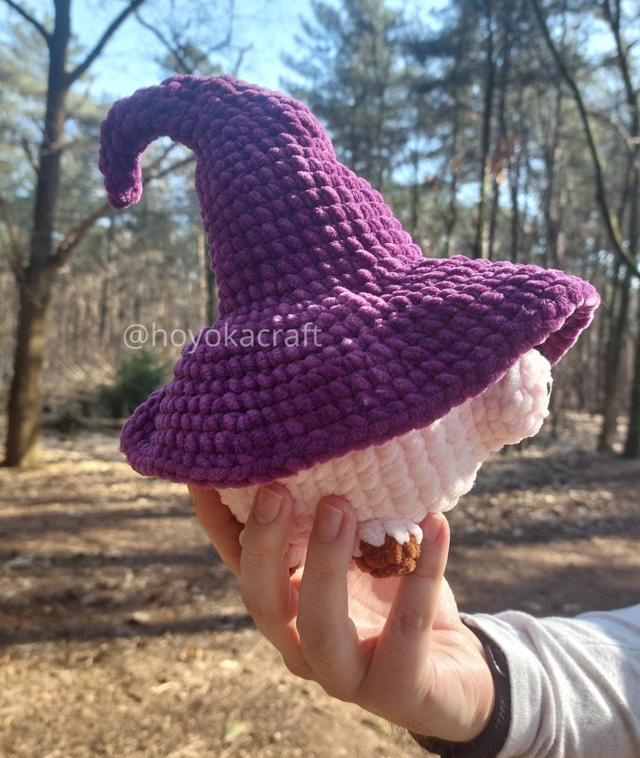 Witchy Pig crochet pattern