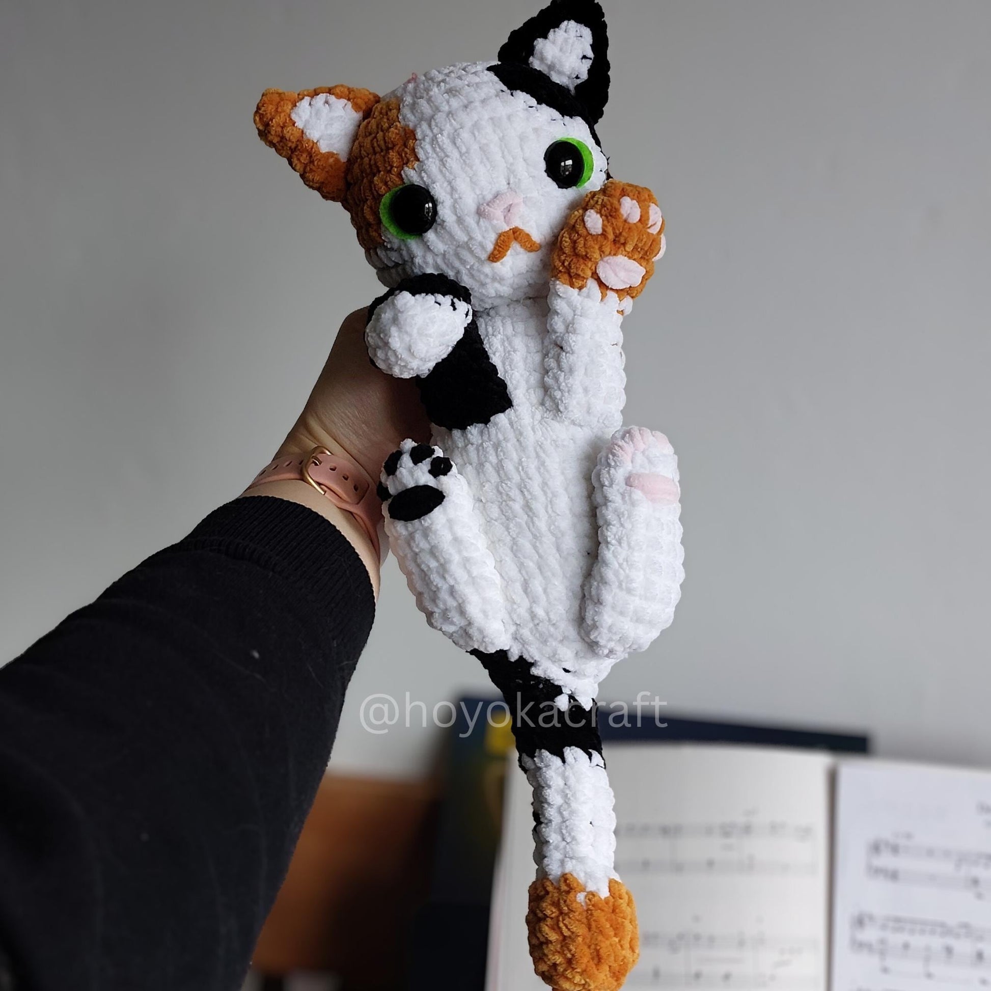 Heart Calico Cat Crochet Amigurumi Plush with Removable Ribbon